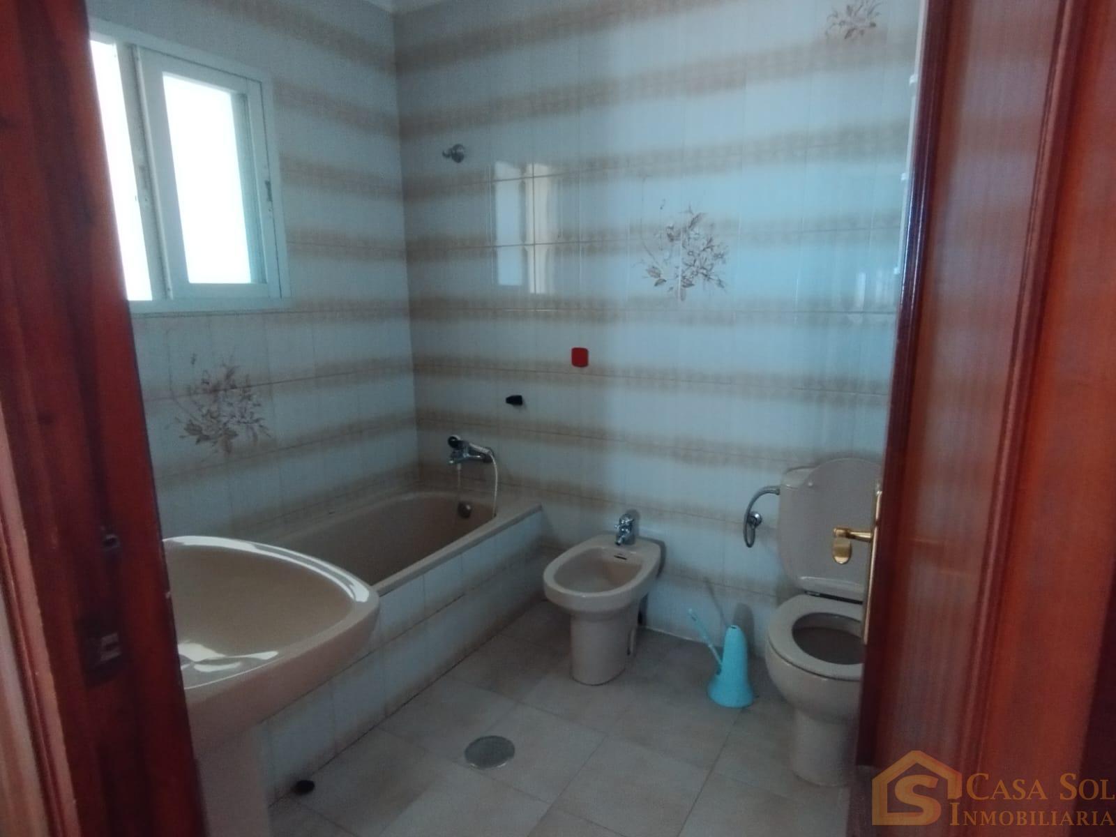 For sale of chalet in Marbella