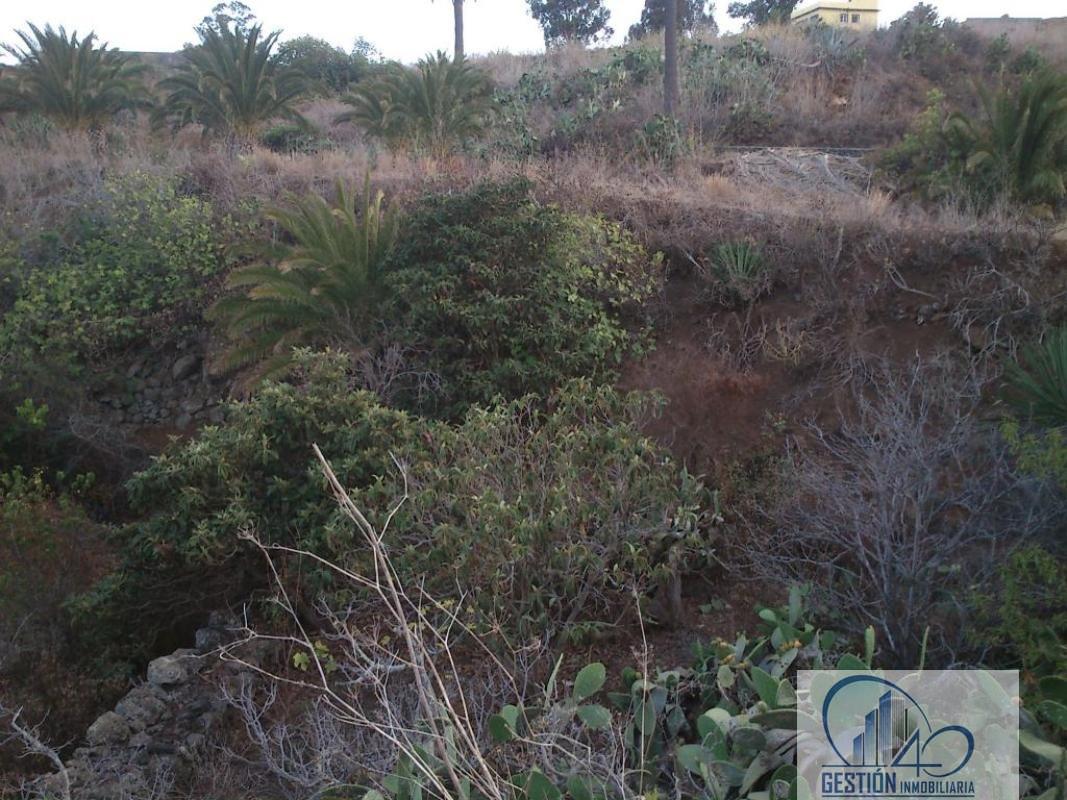 For sale of land in Breña Alta