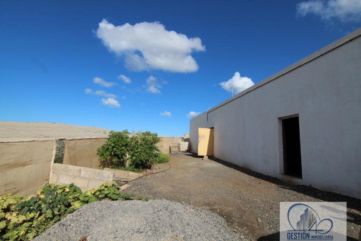 For sale of rural property in Guía de Isora