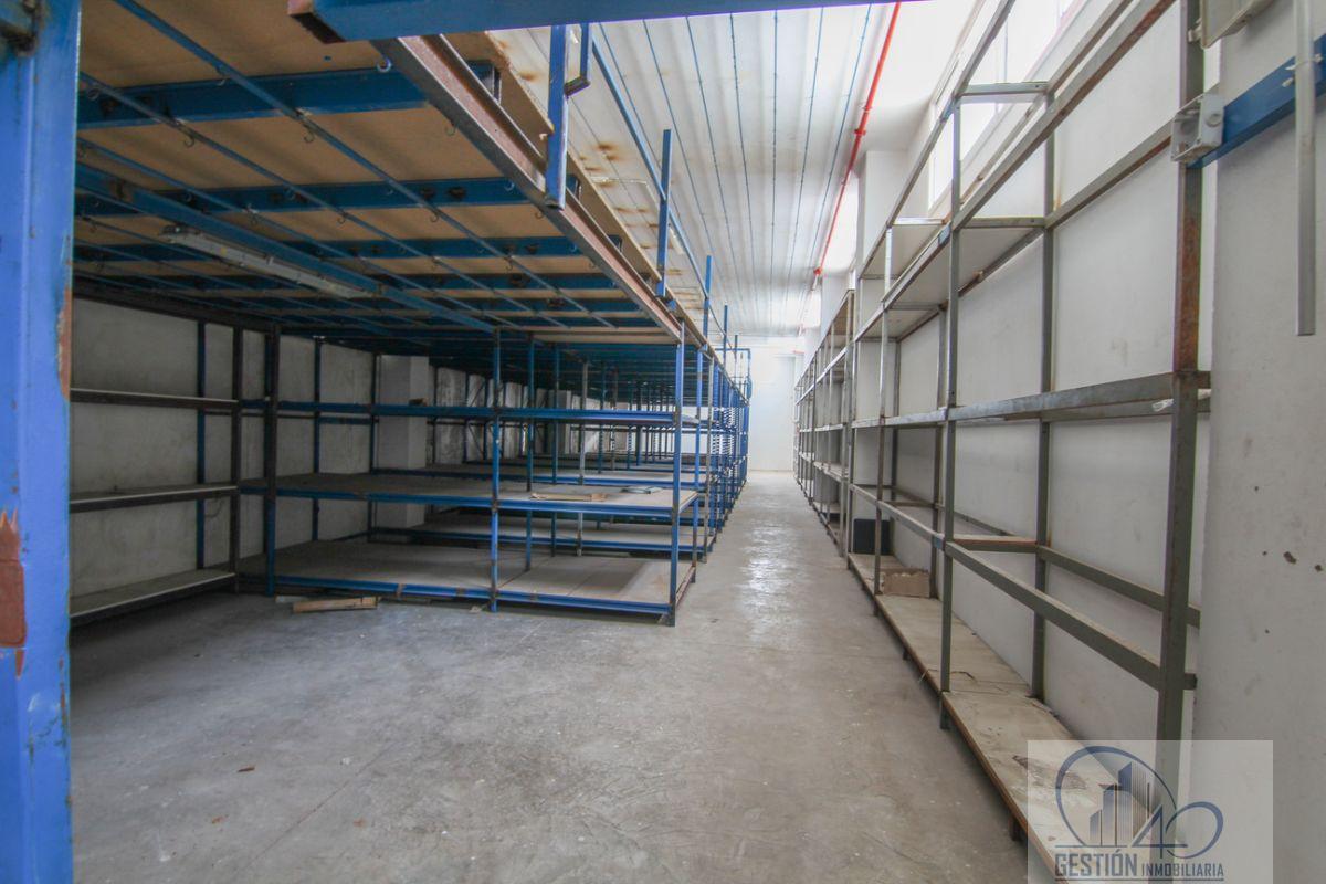 For rent of industrial plant/warehouse in Arafo