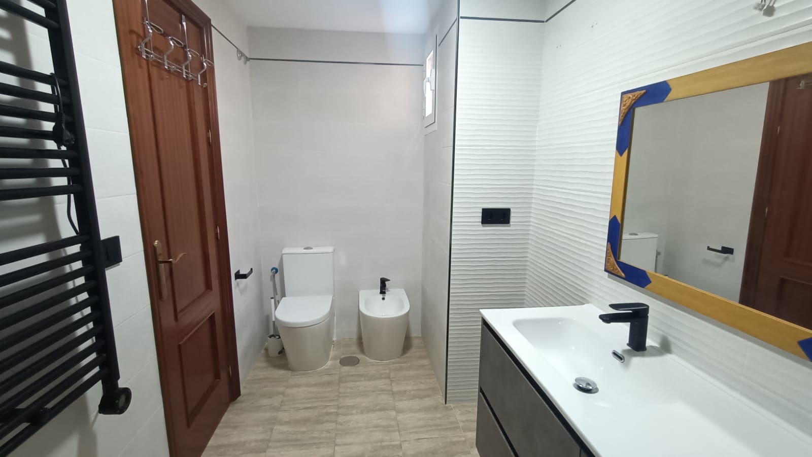 For sale of flat in San Fernando