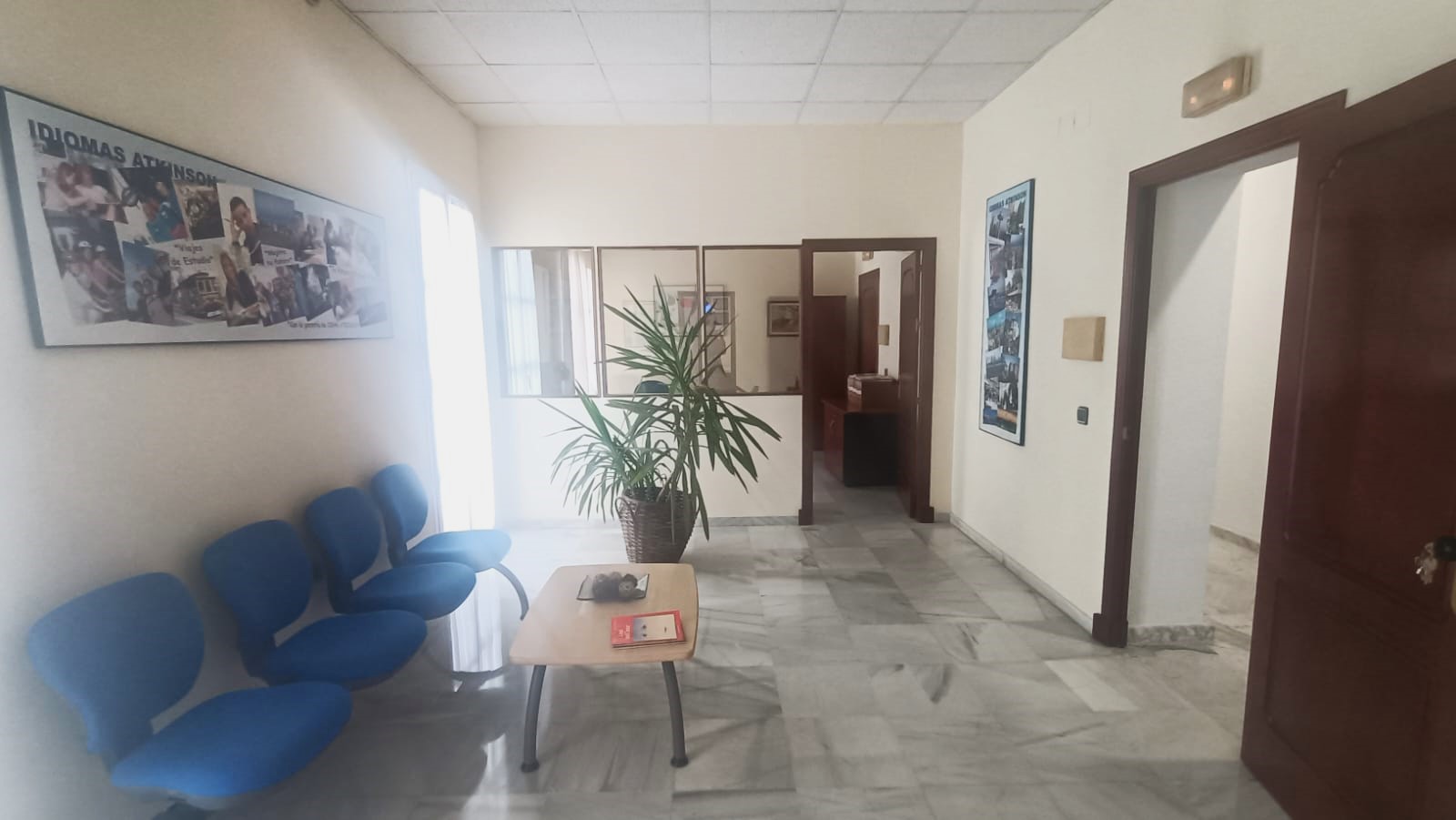 For rent of office in San Fernando