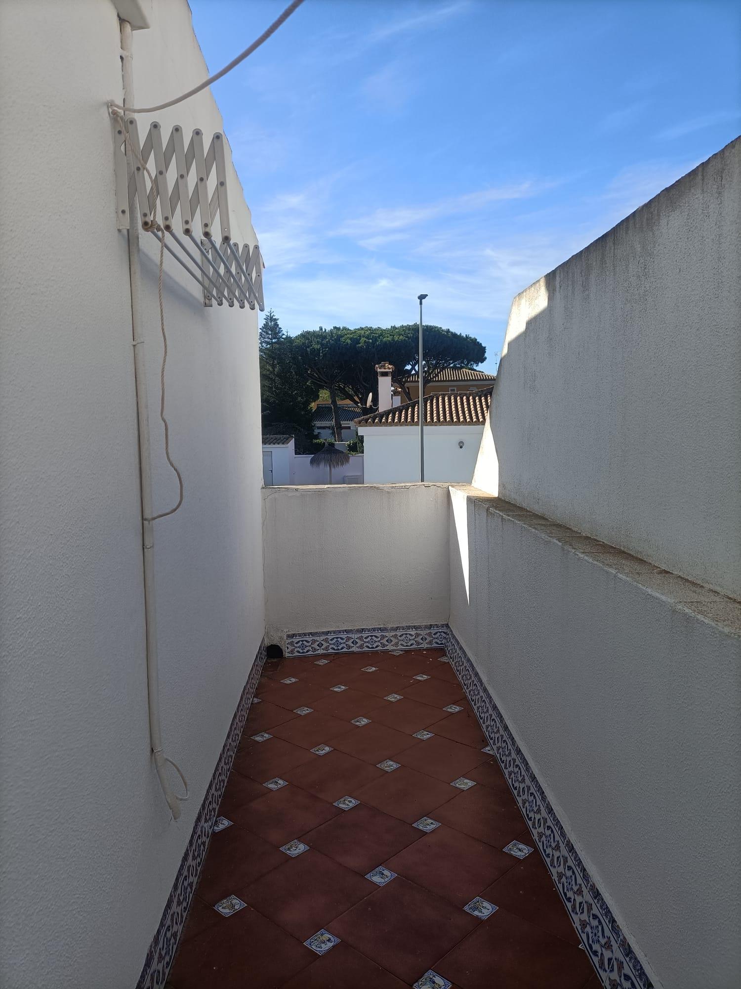 For sale of house in Chiclana de la Frontera