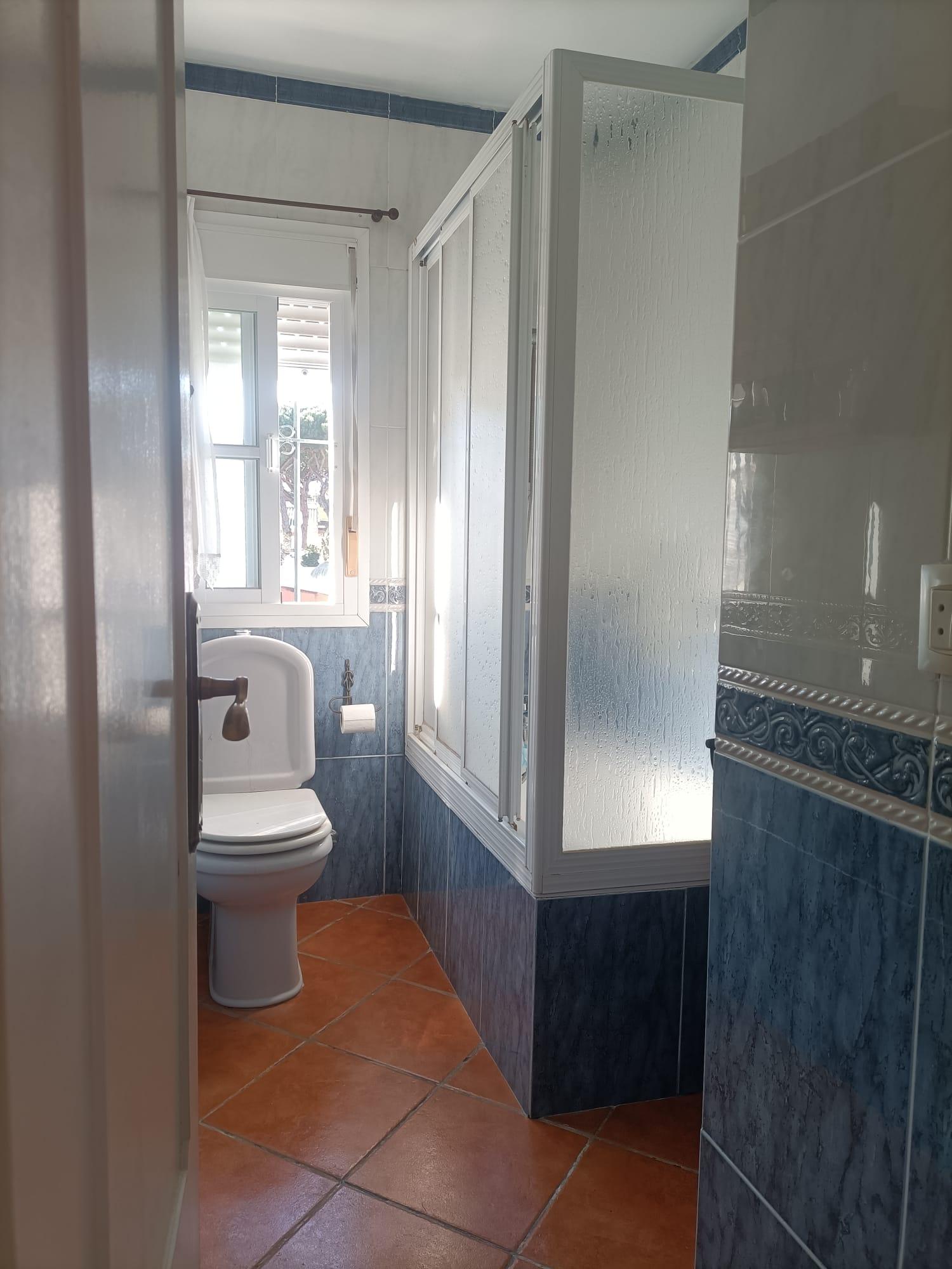 For sale of house in Chiclana de la Frontera