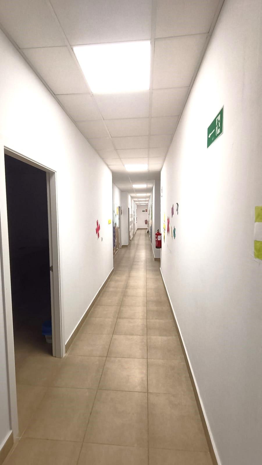 For sale of commercial in San Fernando