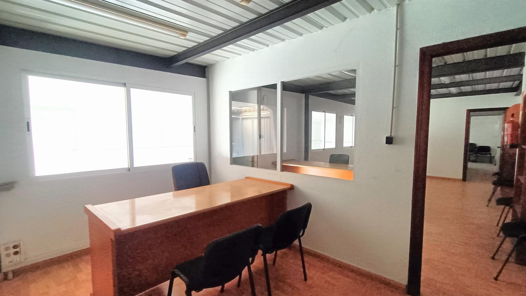 Venta de nave en Puerto Real