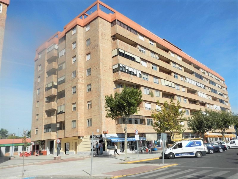 For sale of flat in San Fernando