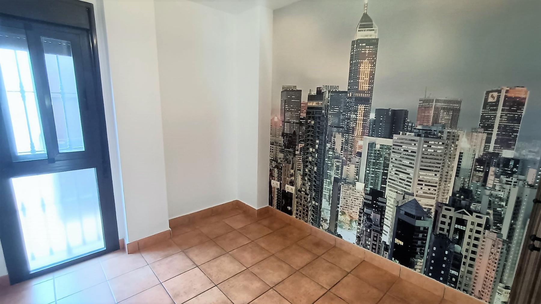 For sale of house in San Fernando