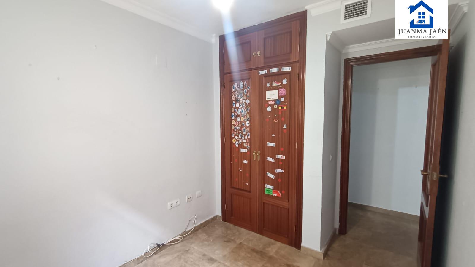 For sale of flat in San Fernando