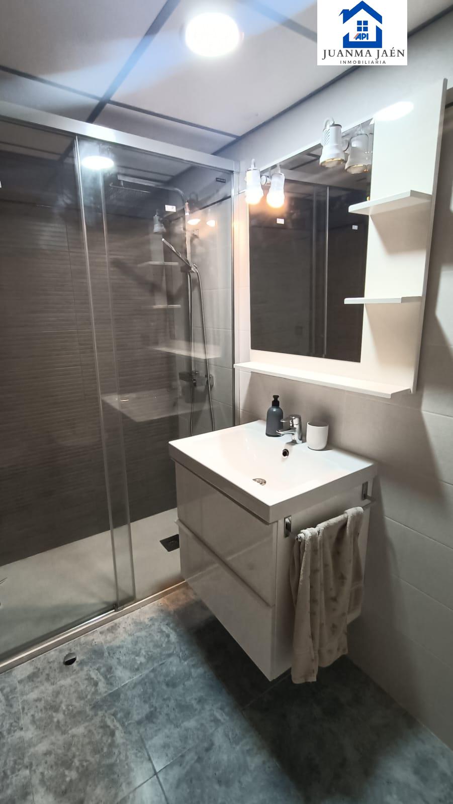 For sale of flat in San Fernando