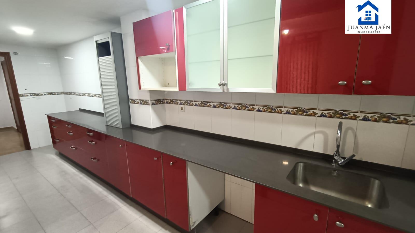 For sale of flat in San Fernando