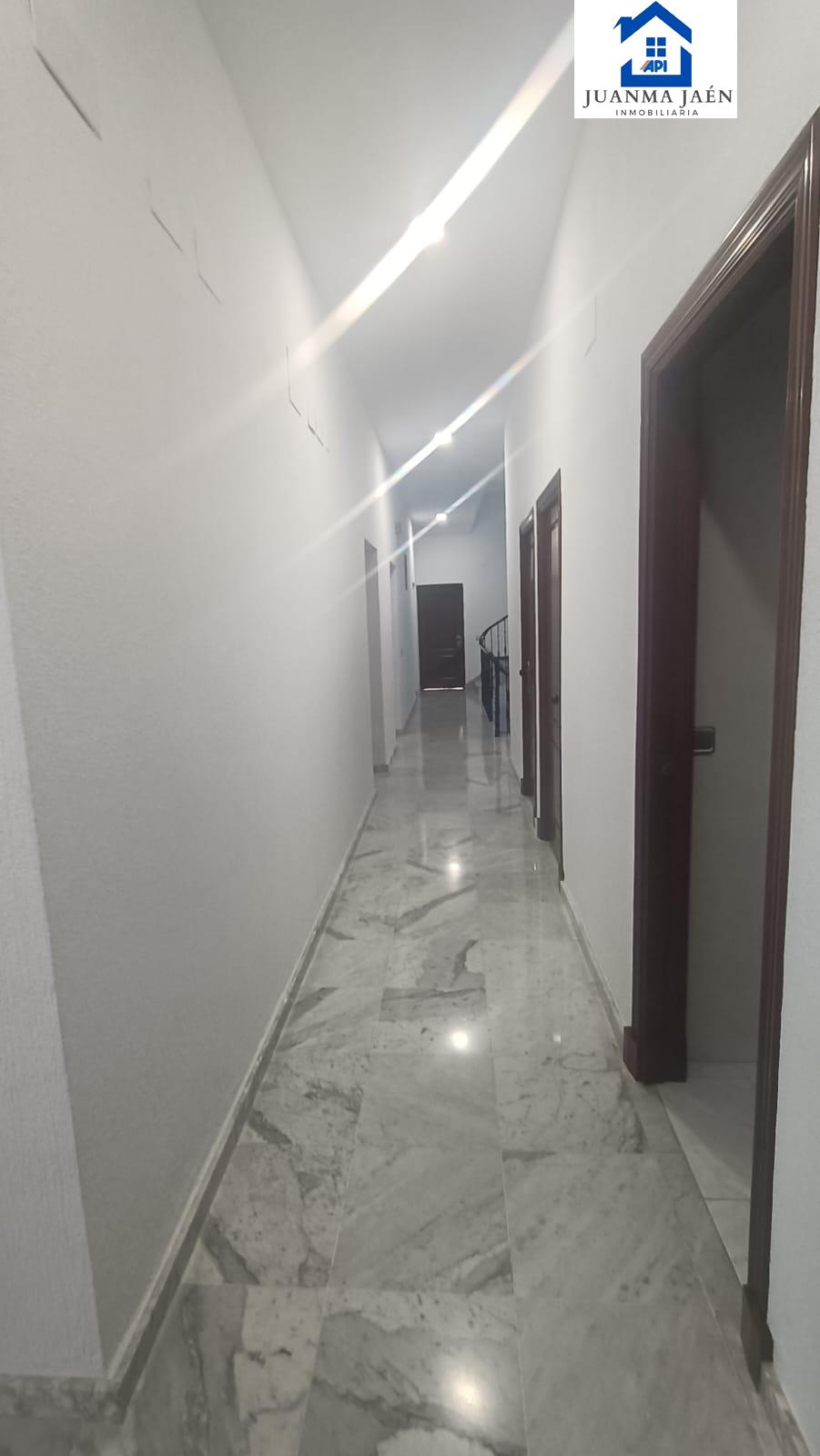 For rent of office in San Fernando