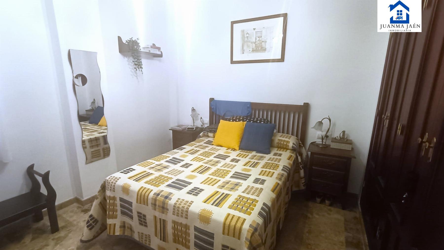 For sale of flat in San Fernando