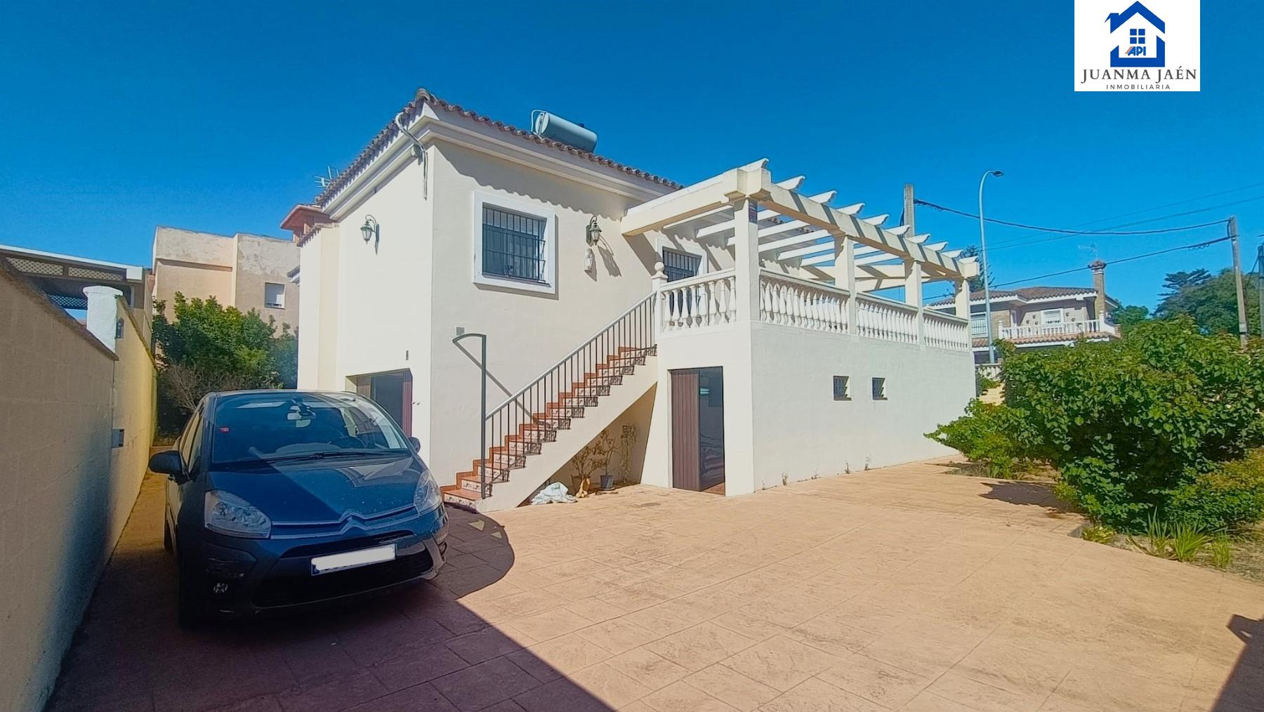 Venta de chalet en Chiclana de la Frontera