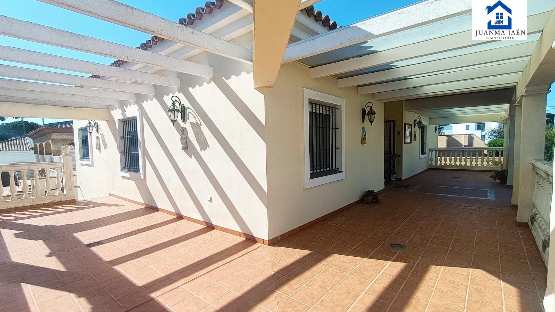 Venta de chalet en Chiclana de la Frontera