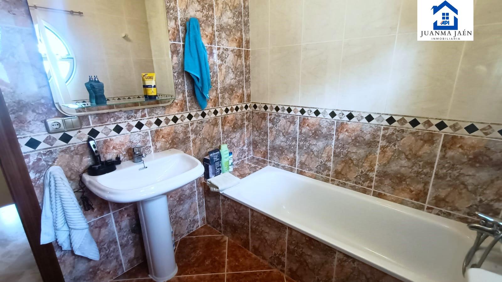 For sale of chalet in Chiclana de la Frontera