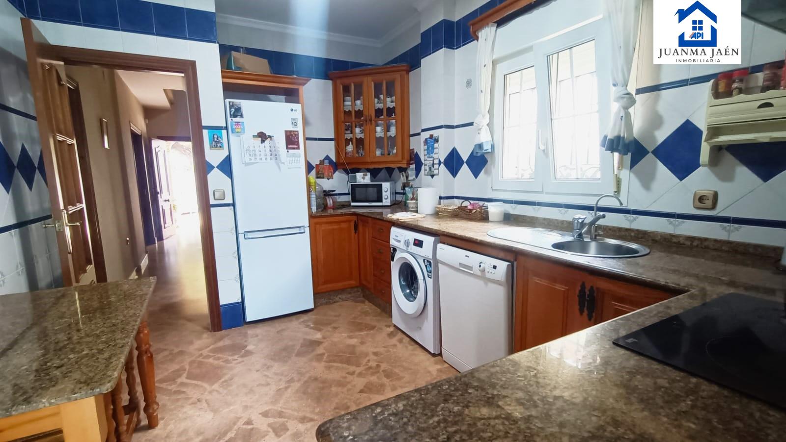 For sale of chalet in Chiclana de la Frontera