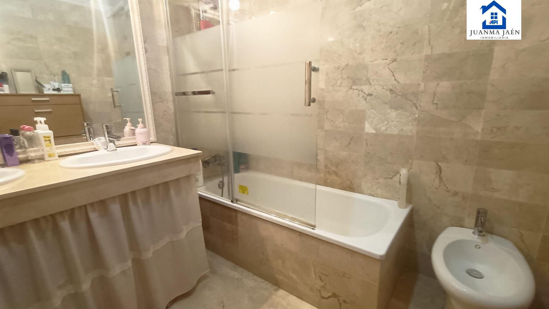 For sale of flat in San Fernando