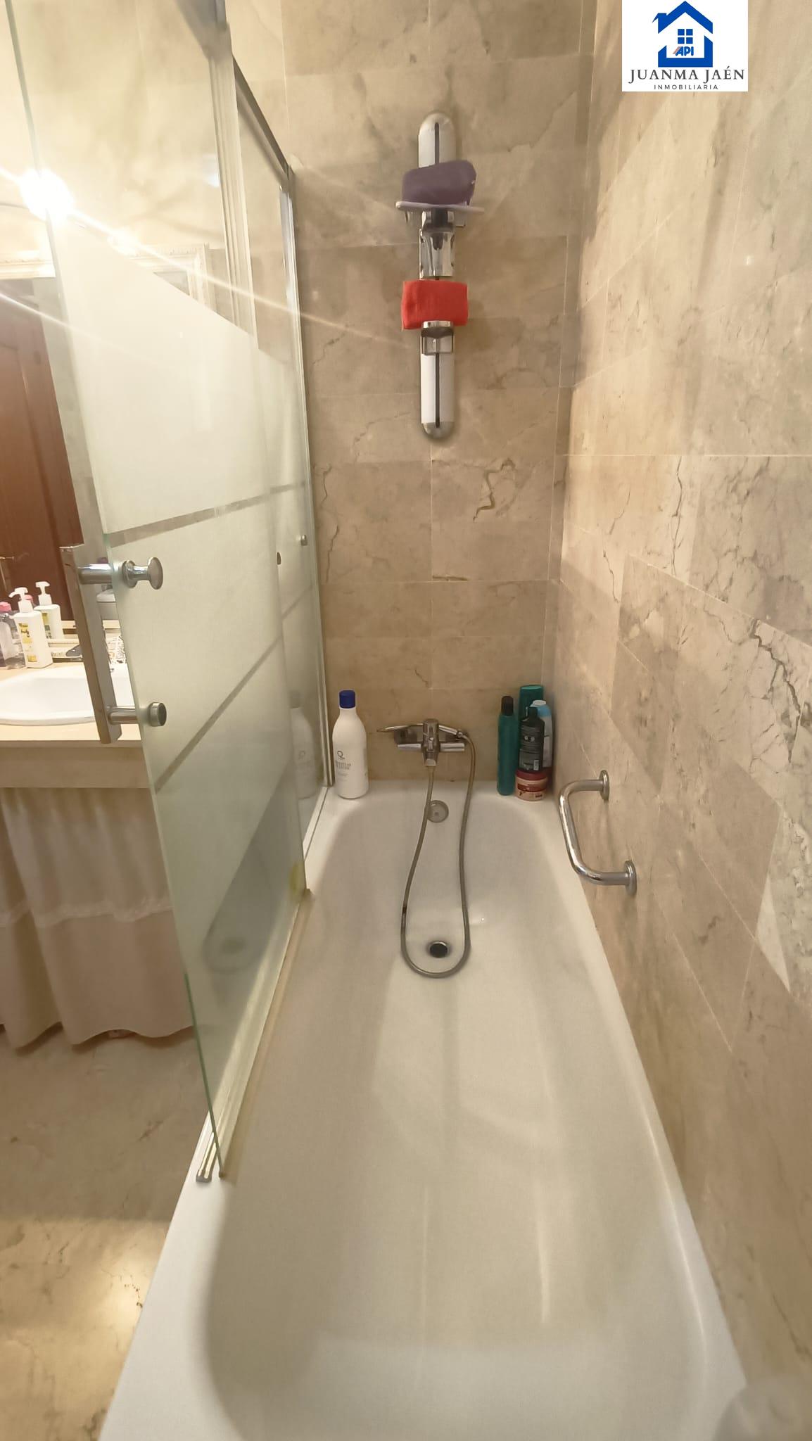 For sale of flat in San Fernando