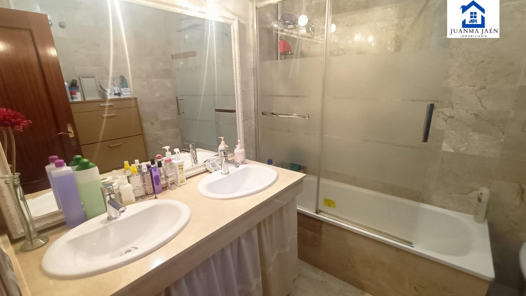 For sale of flat in San Fernando