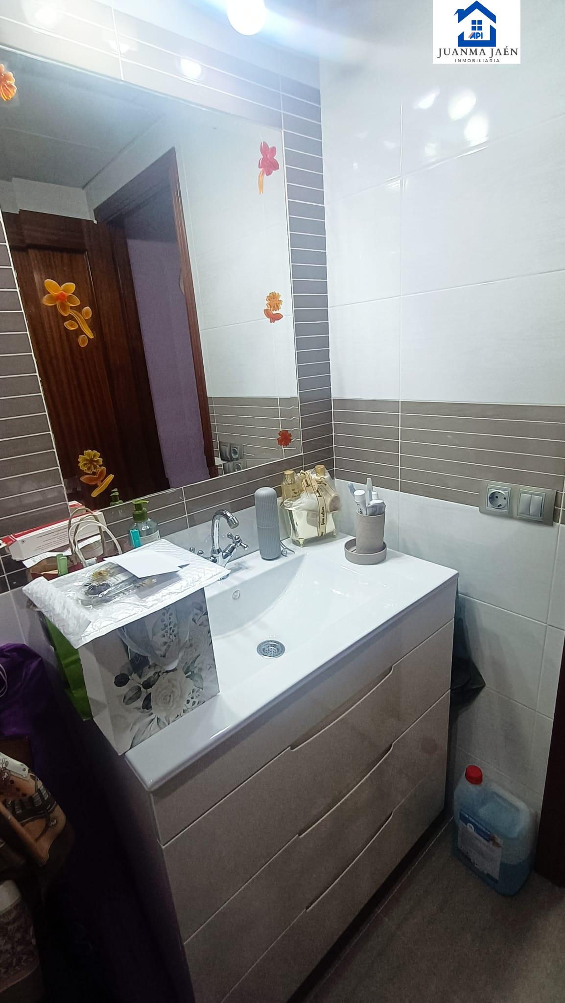 For sale of flat in San Fernando