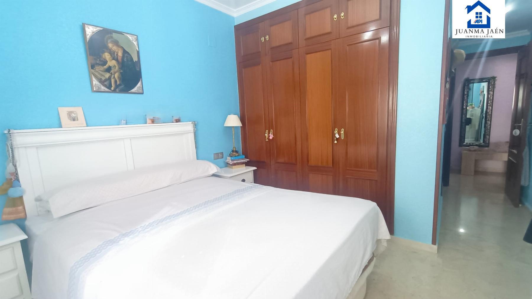 For sale of flat in San Fernando