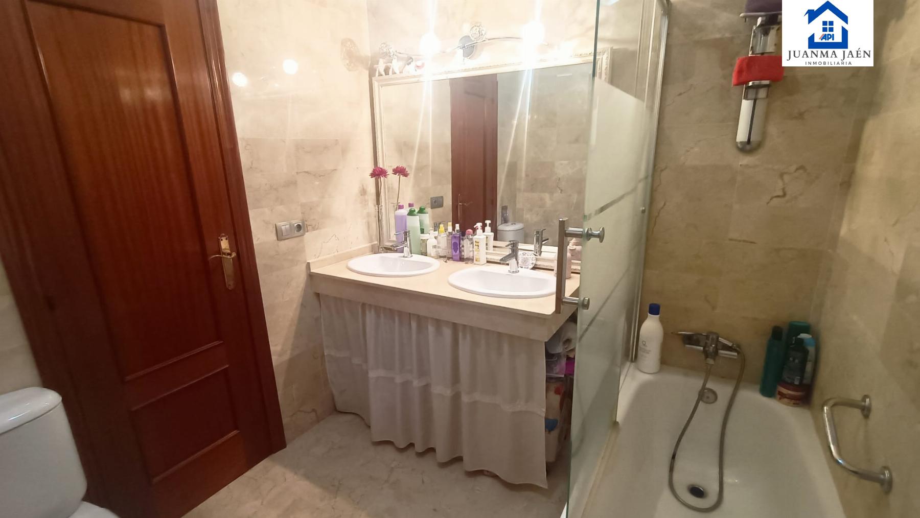 For sale of flat in San Fernando