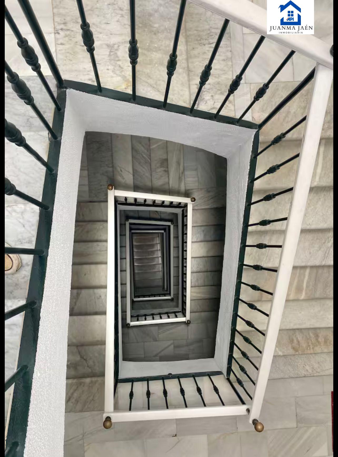 For sale of flat in Cádiz