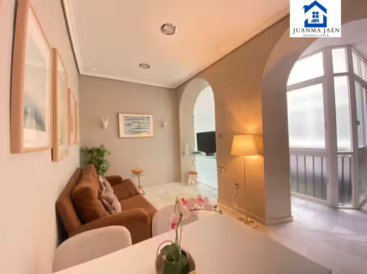 For sale of flat in Cádiz