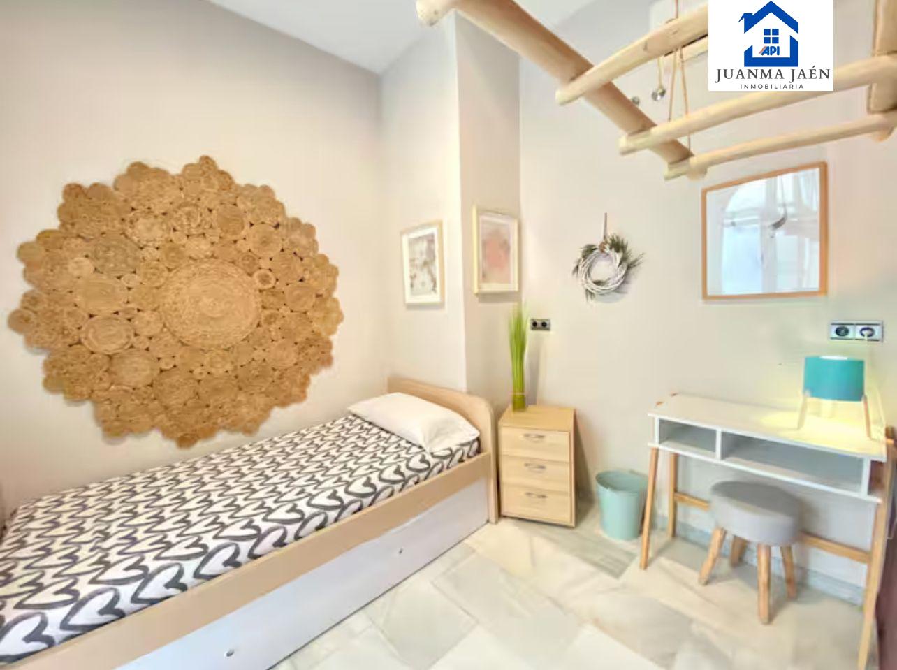 For sale of flat in Cádiz