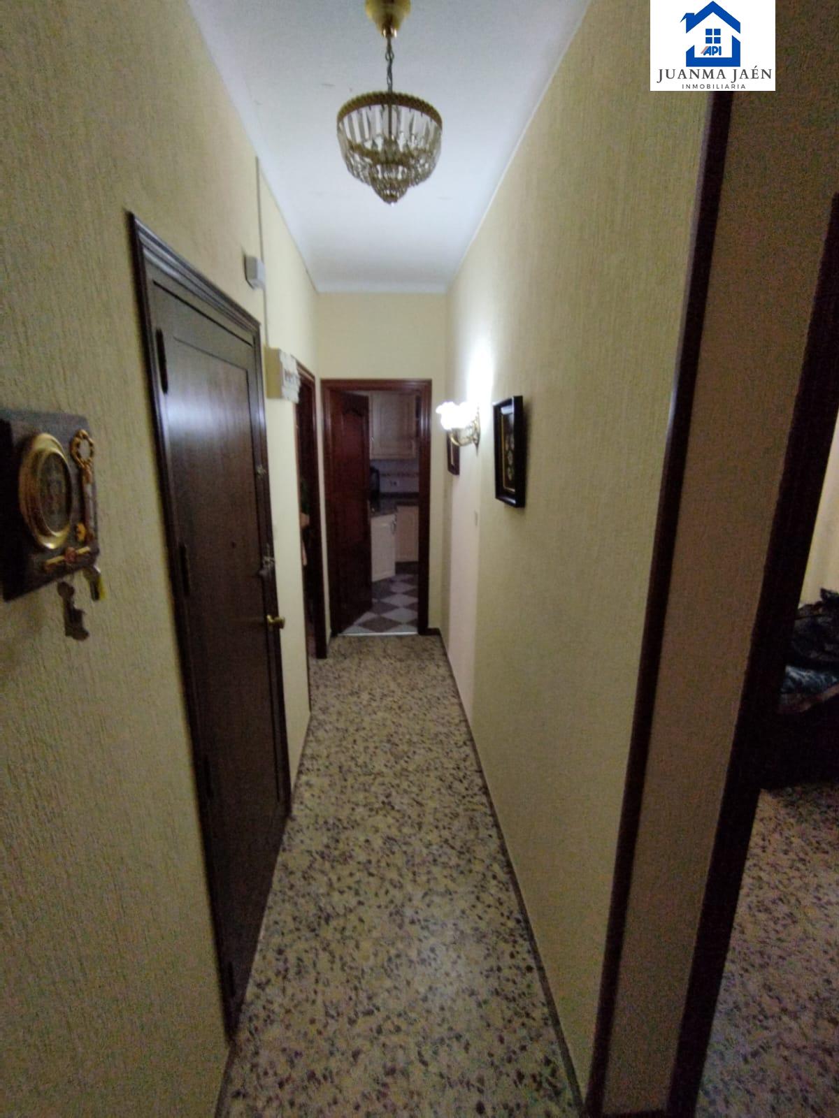 For sale of house in San Fernando