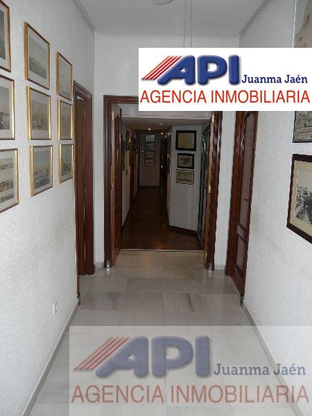 For sale of office in San Fernando