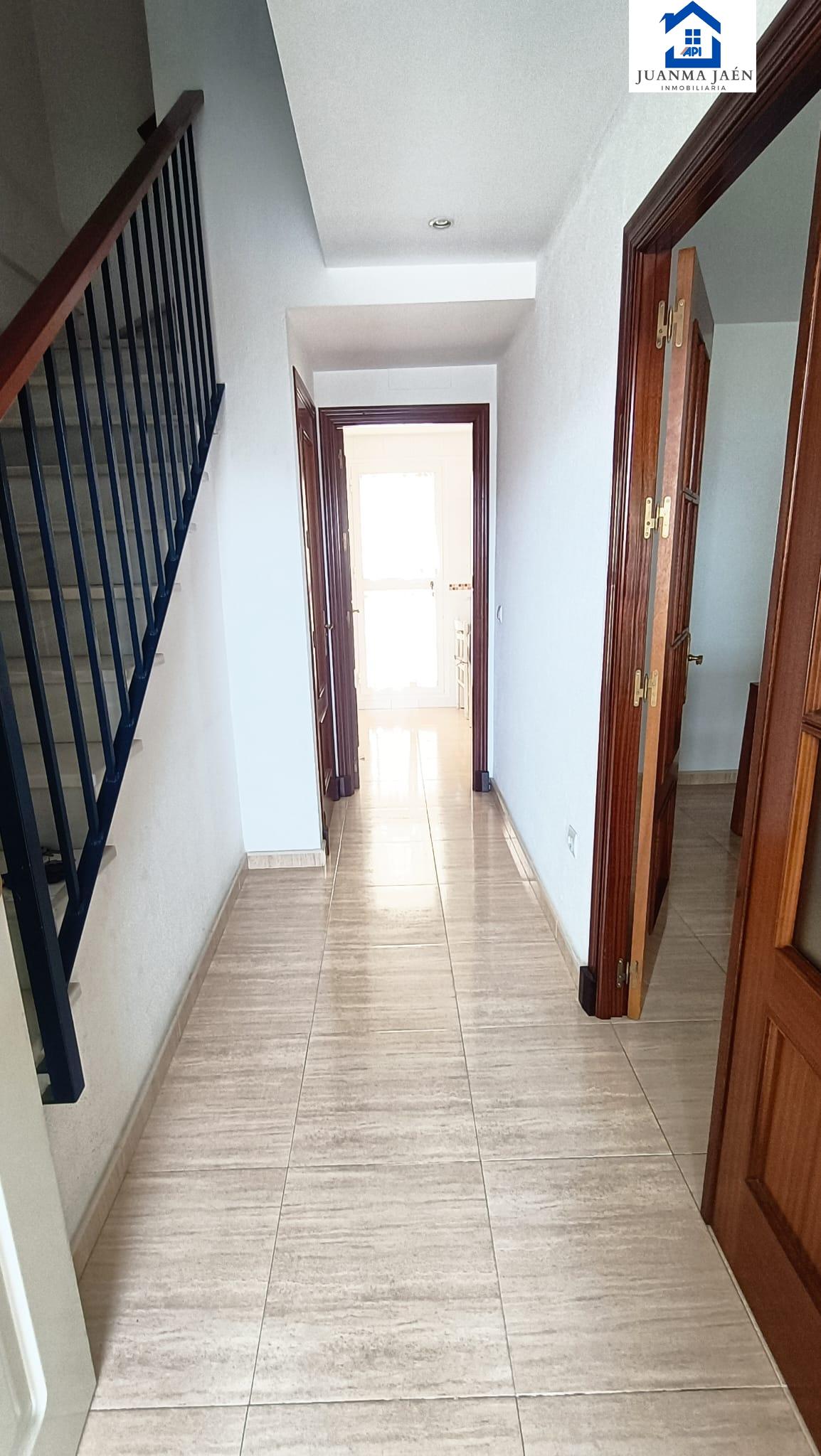 For rent of house in San Fernando