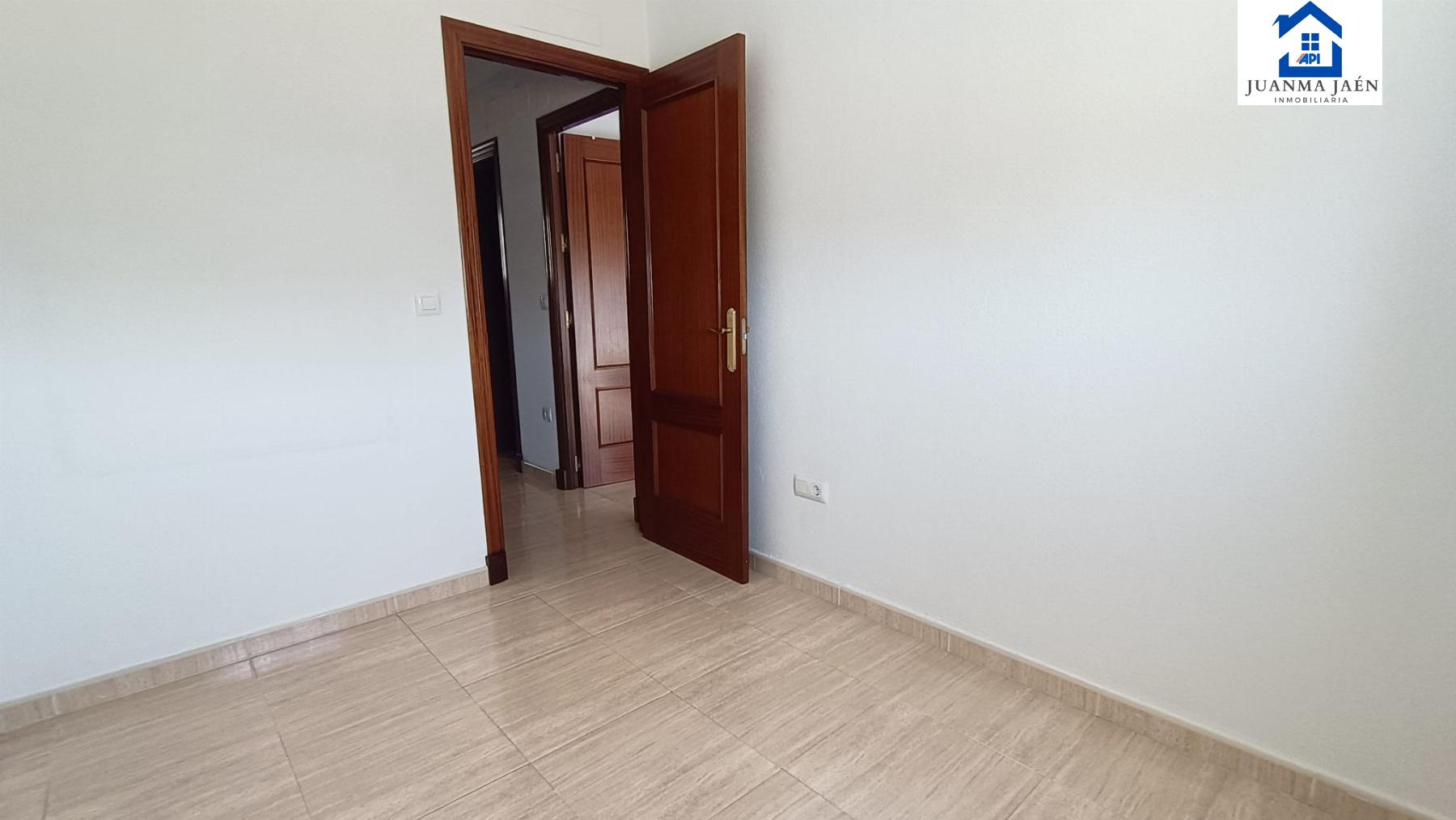 For rent of house in San Fernando