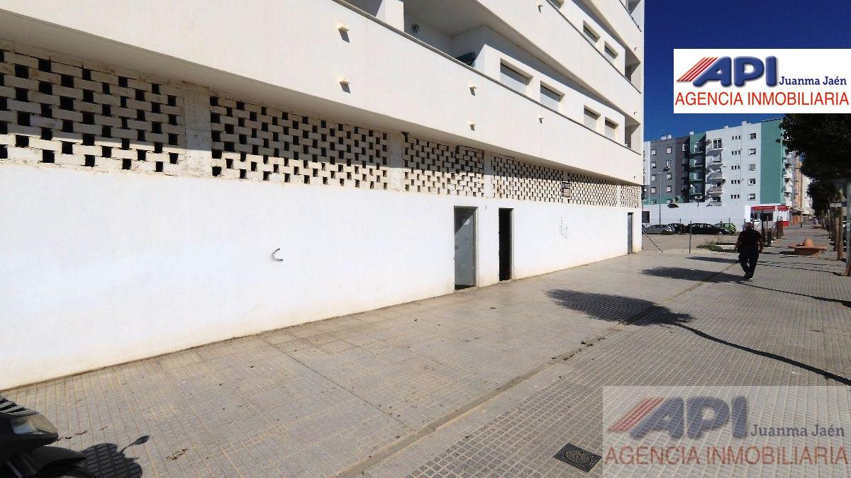 For rent of premises in San Fernando