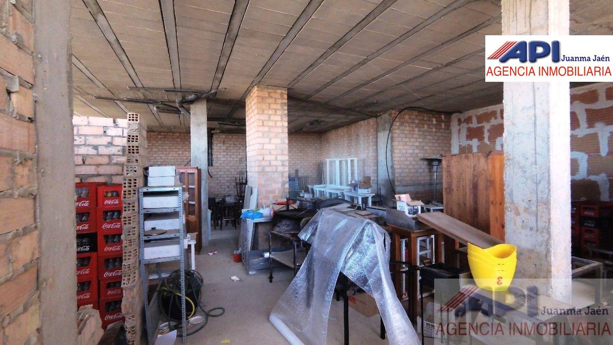 For rent of premises in San Fernando