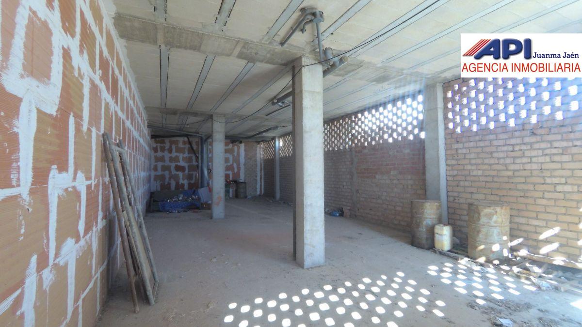 For rent of commercial in San Fernando