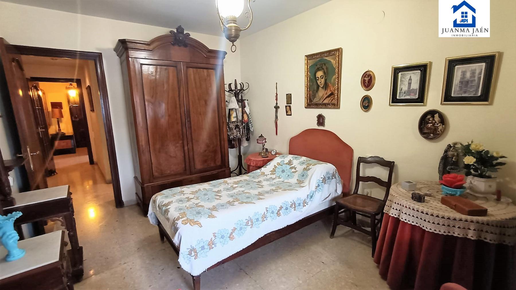 For sale of flat in San Fernando
