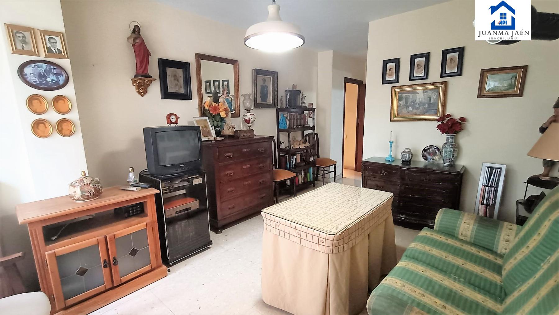 For sale of flat in San Fernando