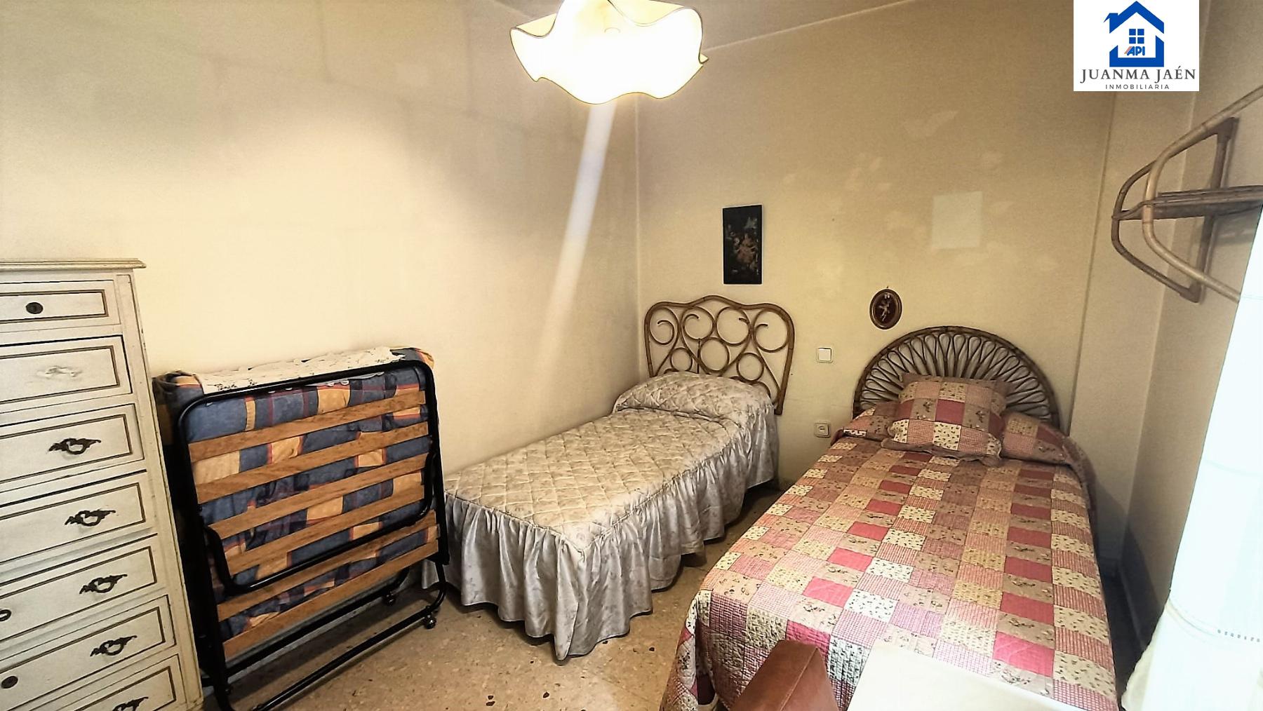 For sale of flat in San Fernando
