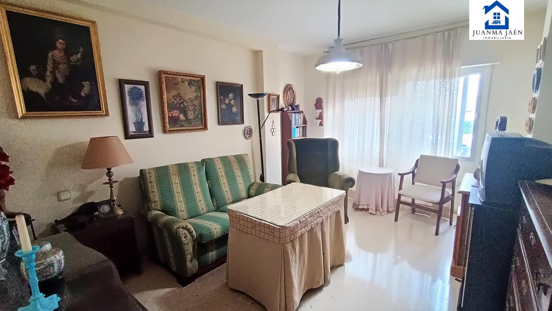 For sale of flat in San Fernando