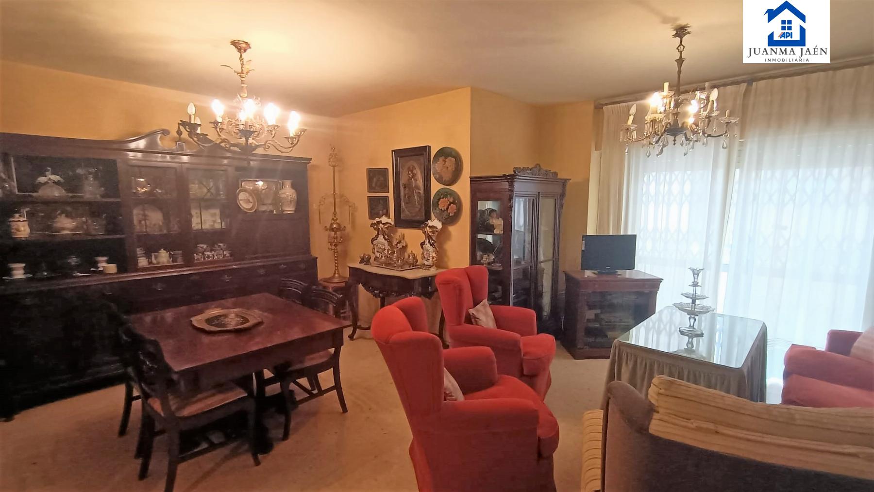 For sale of flat in San Fernando