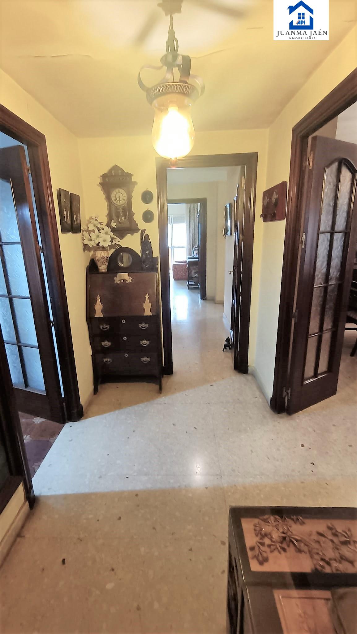 For sale of flat in San Fernando