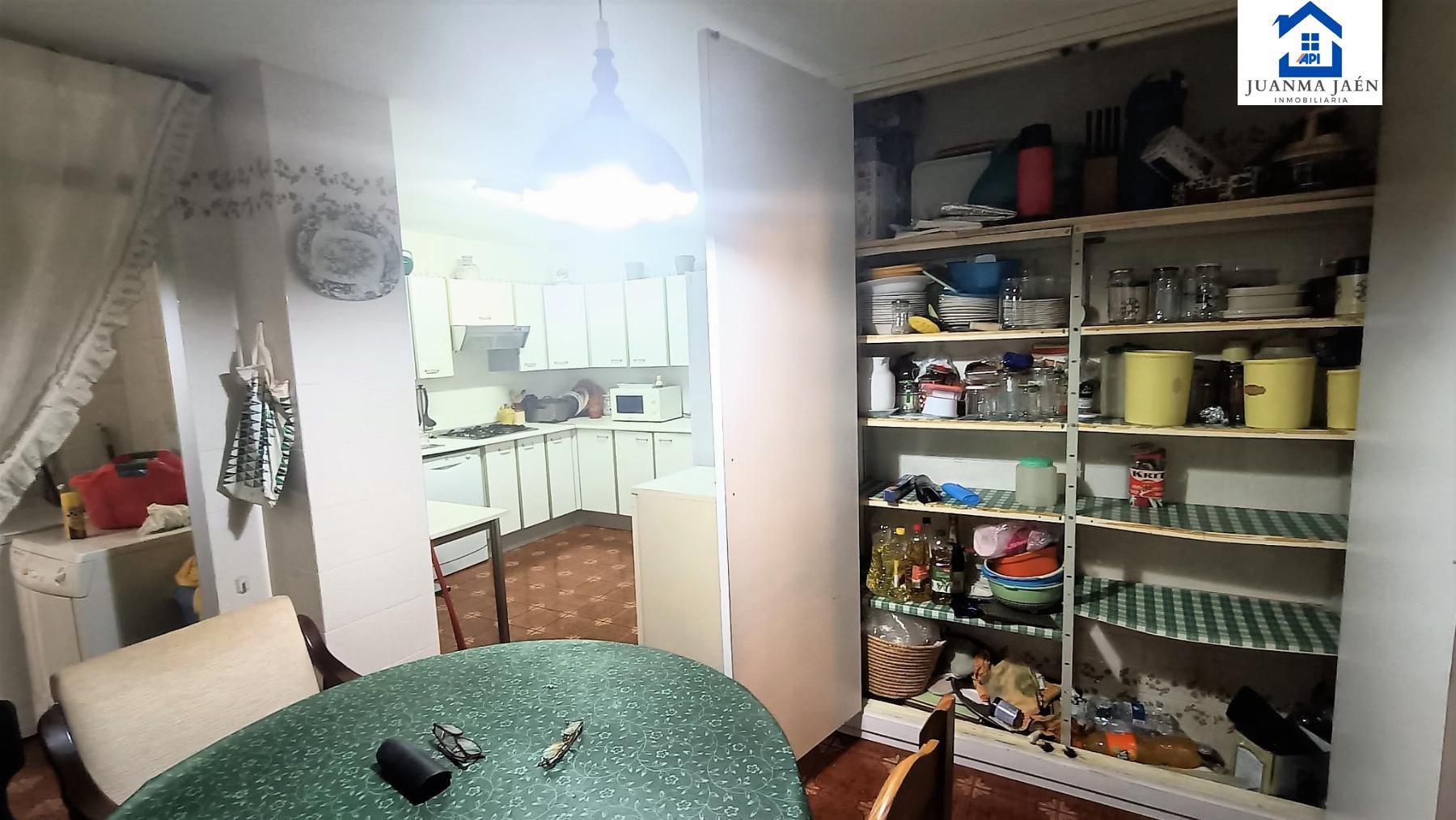 For sale of flat in San Fernando