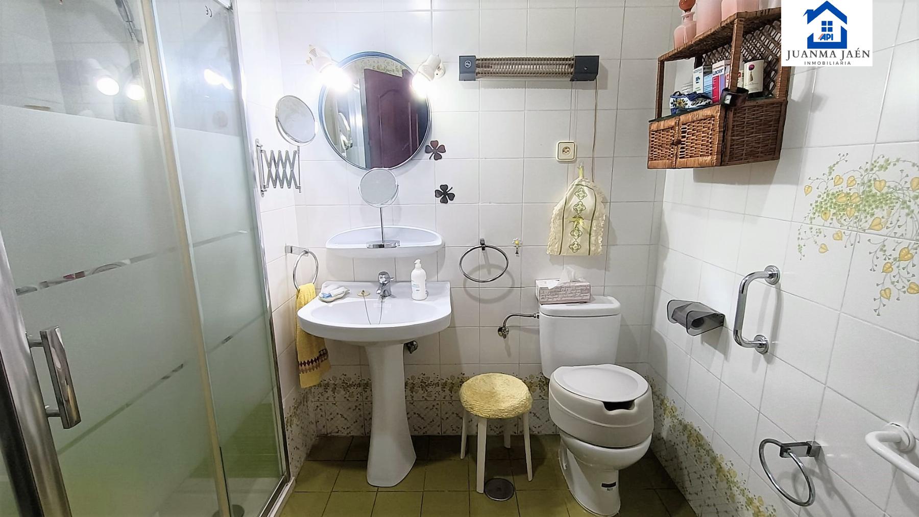 For sale of flat in San Fernando