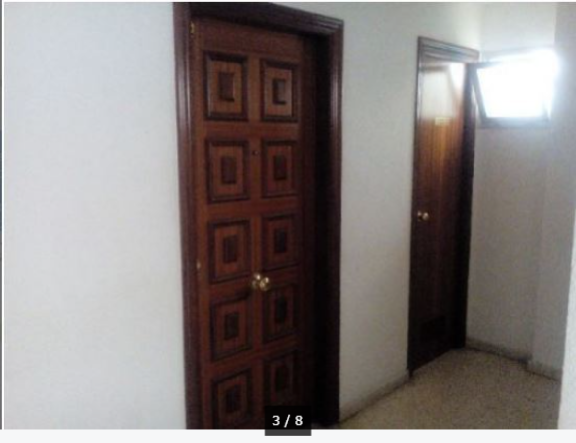 For rent of office in Dos Hermanas
