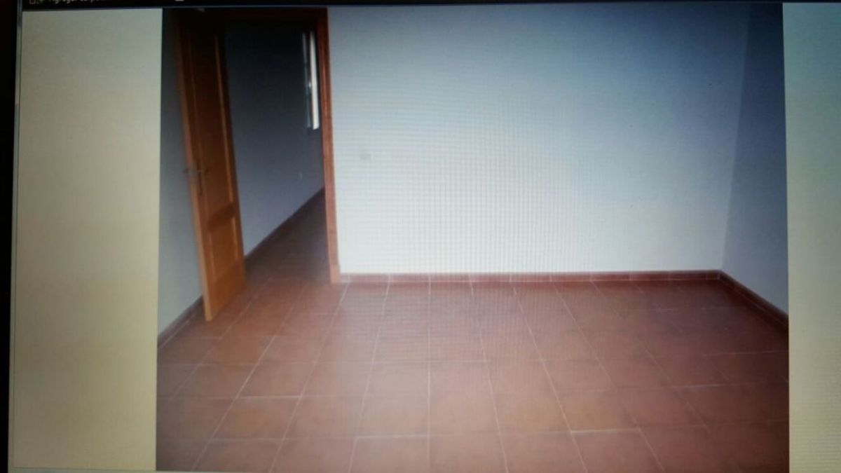For sale of house in Burguillos