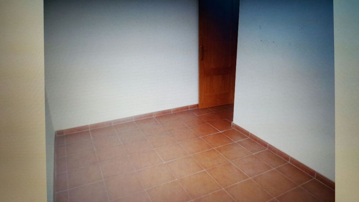 For sale of house in Burguillos