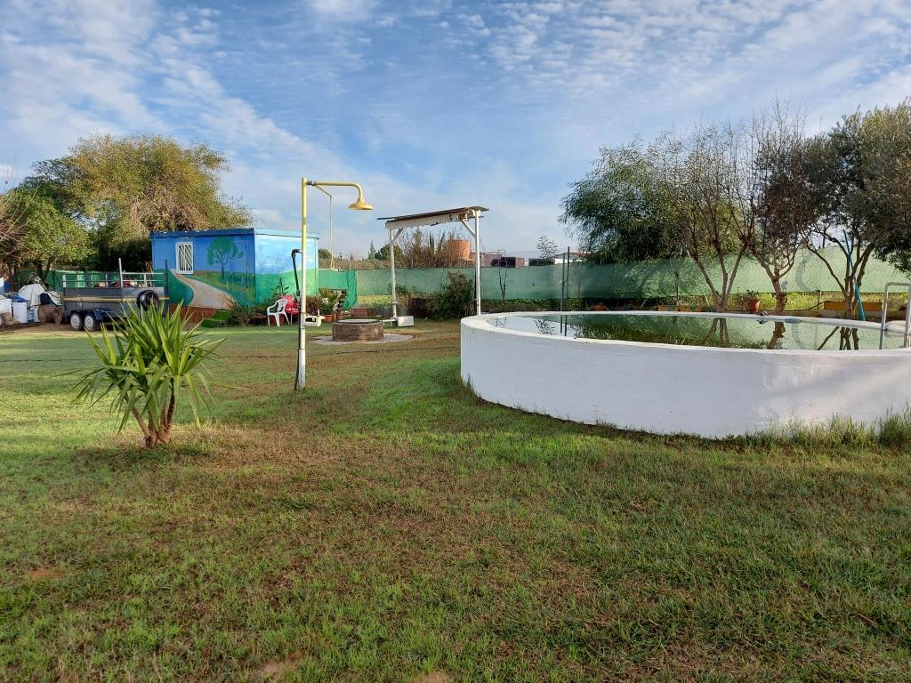 For sale of rural property in Utrera