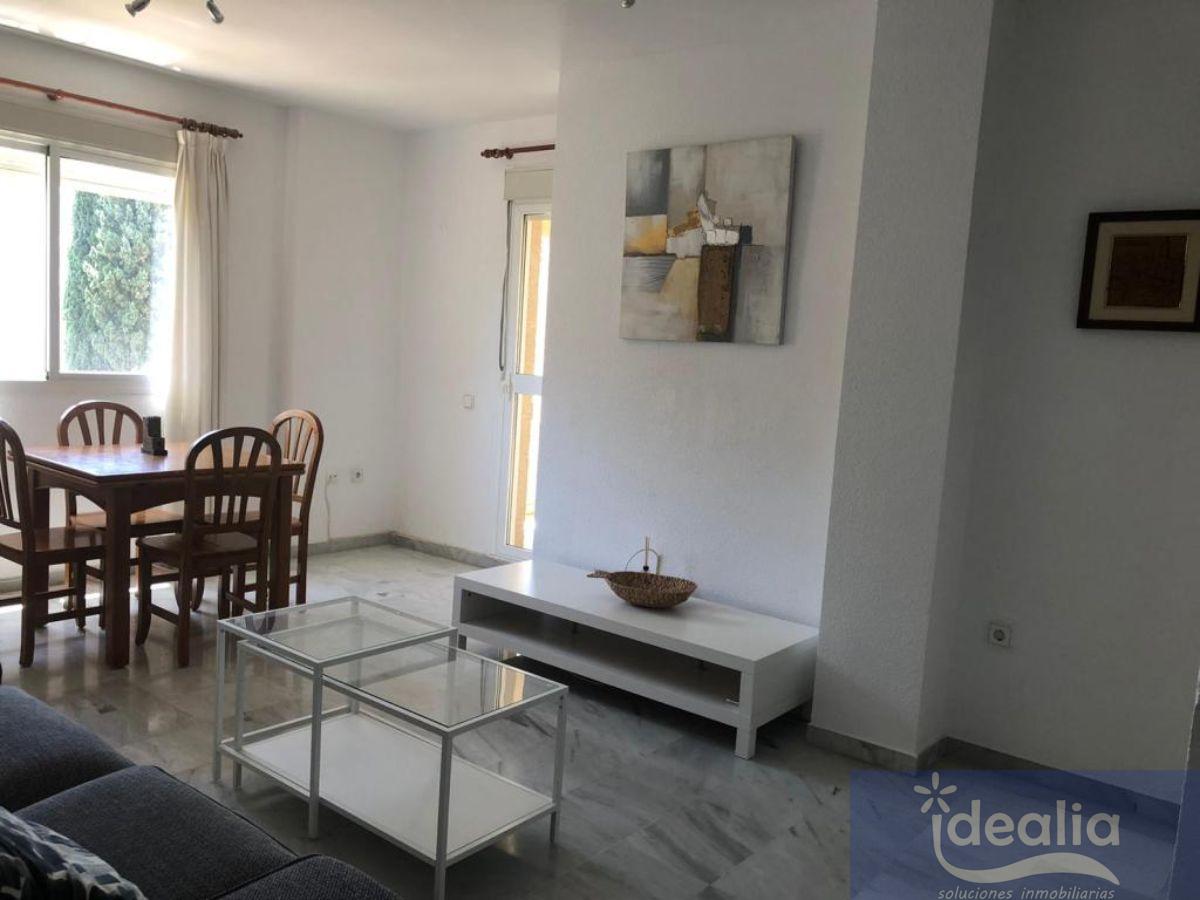 For rent of flat in Dos Hermanas